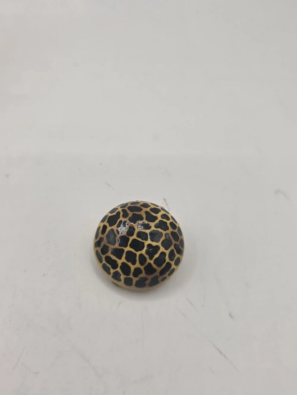 VTG Signed Diane von Furstenberg DVF Gold Tone Leopard Animal Print Pin Brooch